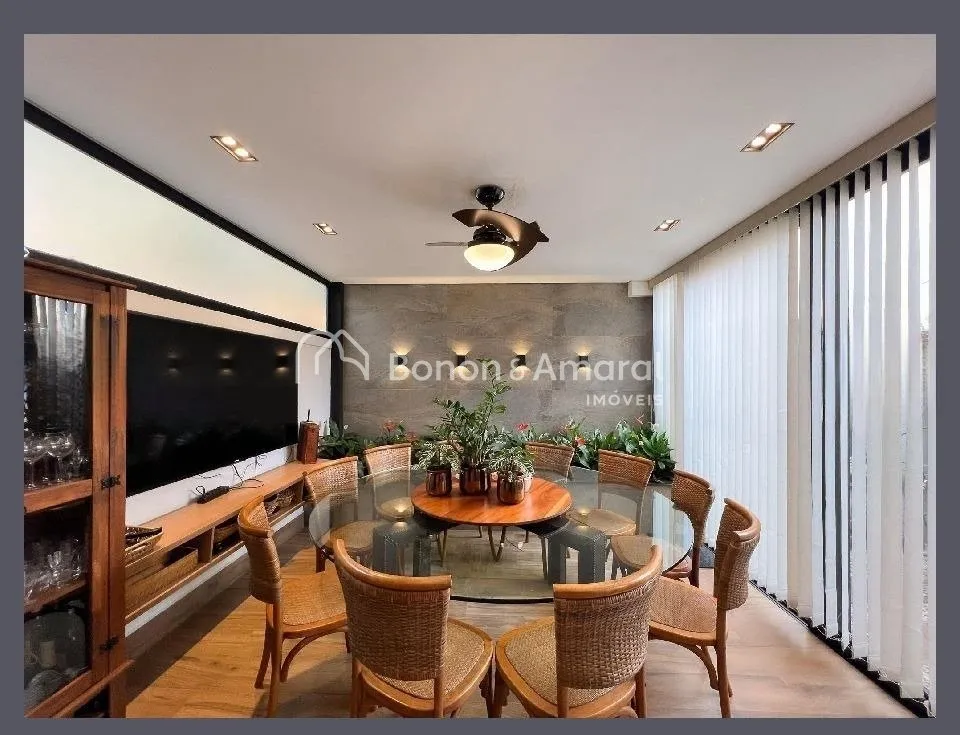 Imagem Casa de Condomínio com 3 Quartos e 4 banheiros à Venda, 107 m²