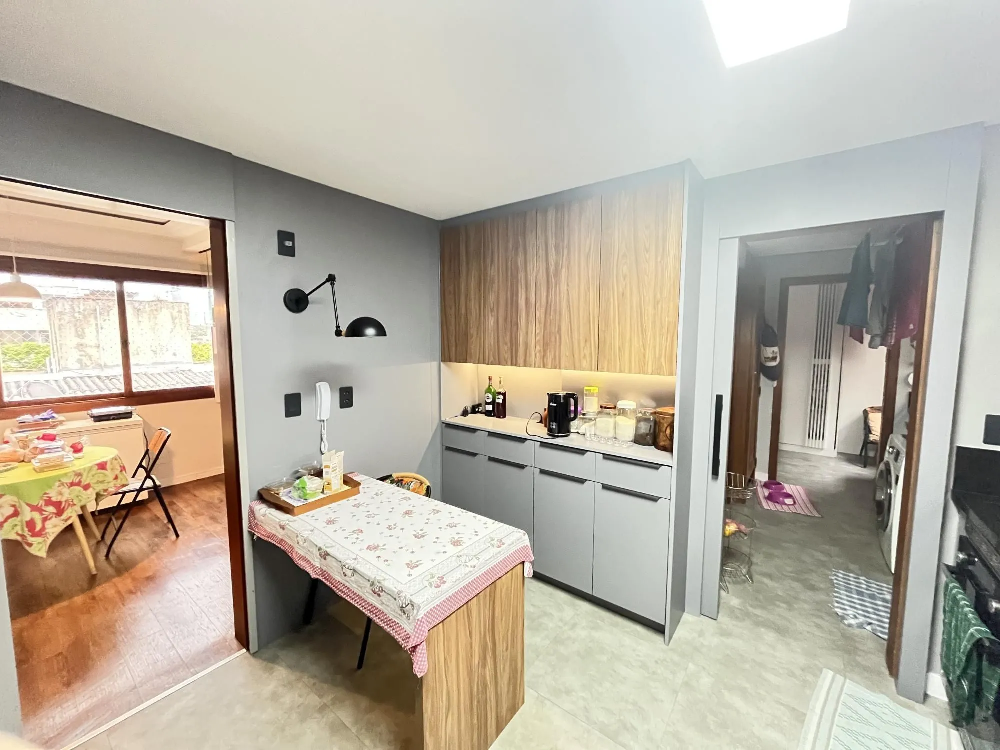 Imagem Apartamento de 3 quartos, 2 suítes, 1 americana e 2 vagas no bairro Farroupilha