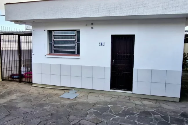 Imagem Casa para venda no bairro Jardim do Salso em Porto Alegre