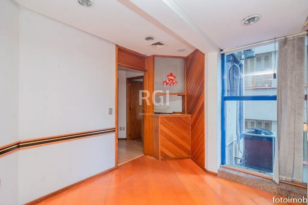 Imagem Conjunto/Sala para Venda - 55m², 2 dormitórios, 1 vaga - Centro Histórico