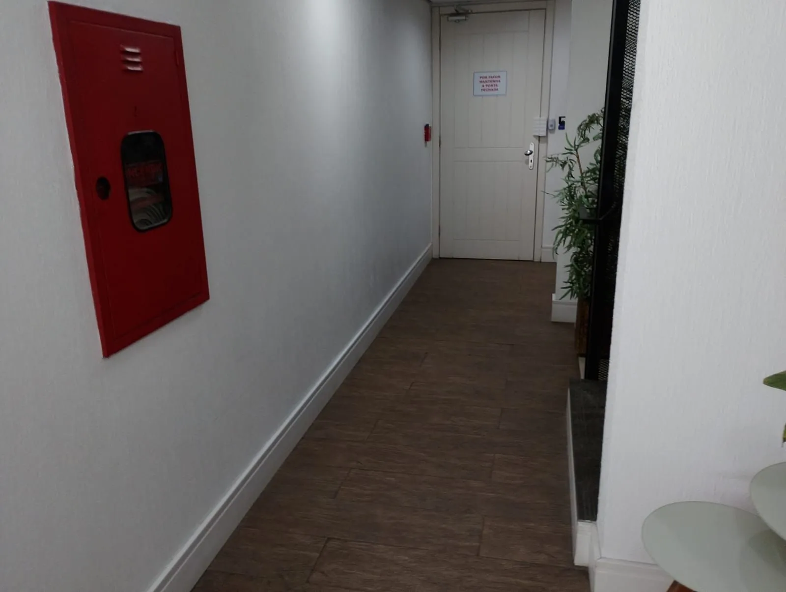 Imagem APARTAMENTO COM 01 DORMITÓRIO E GARAGEM