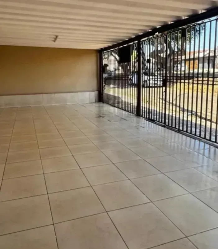 Foto do imóvel: Casa com 3 Quartos à Venda, 230 m² em Rua D21, nº 18. Setor Novo Horizonte, Goiânia - GO