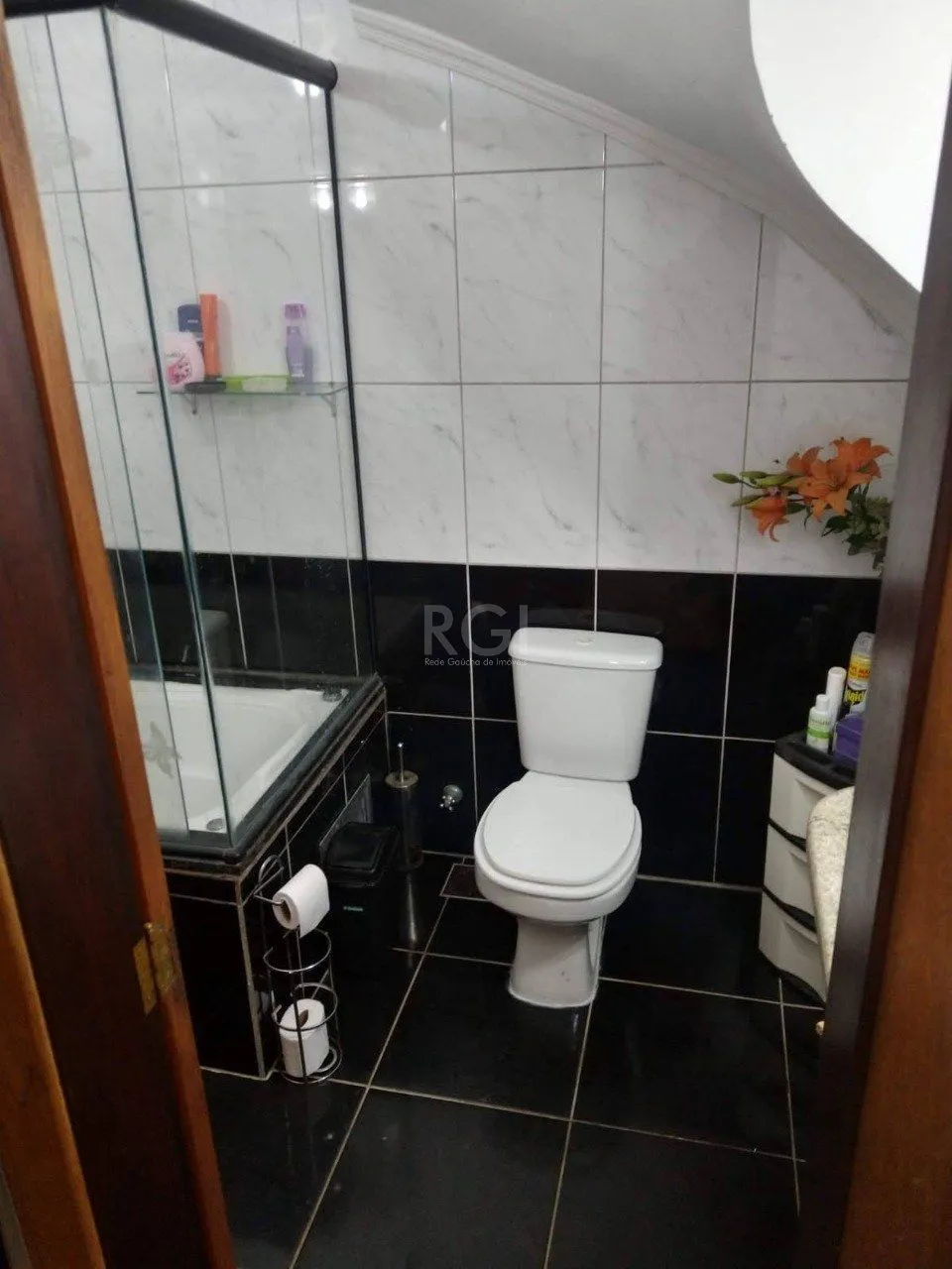 Imagem Casa, 2 dormitórios, 2 banheiros, 2 vagas de garagem, Aberta dos Morros Poa/RS
