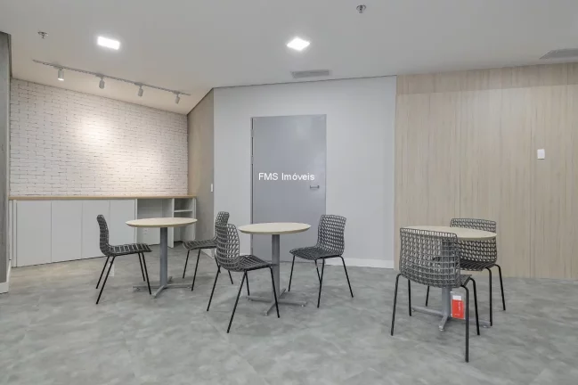Imagem Conjunto comercial com 562m2 na Vila Olímpia.