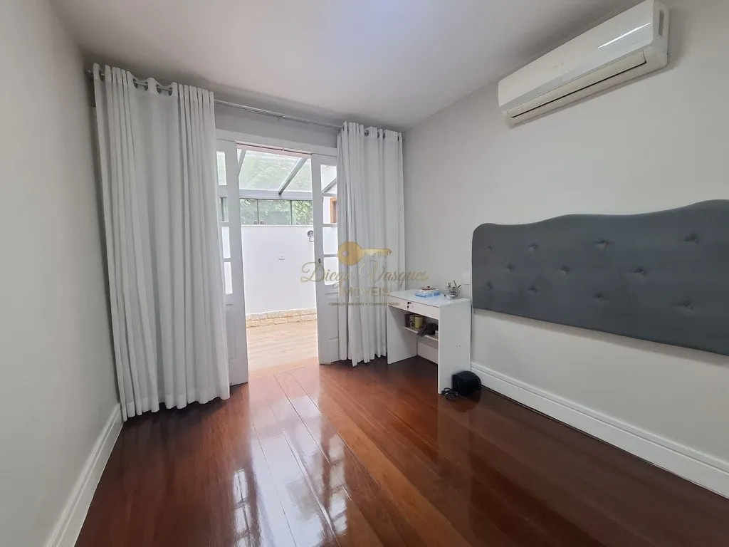 Imagem Casa em Condomínio para Venda em Teresópolis / RJ no bairro Green Valley