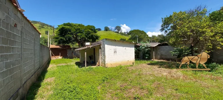 Imagem Lote a venda em São Bento do Sapucaí com 450m².