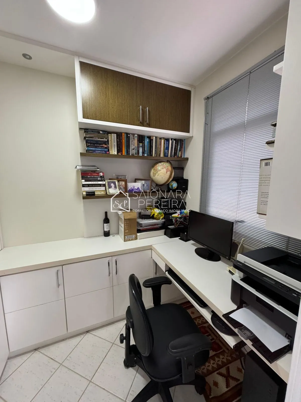 Imagem APARTAMENTO 4 DORMITÓRIOS SENDO 3 SUÍTES - CENTRO - FLORIANÓPOLIS