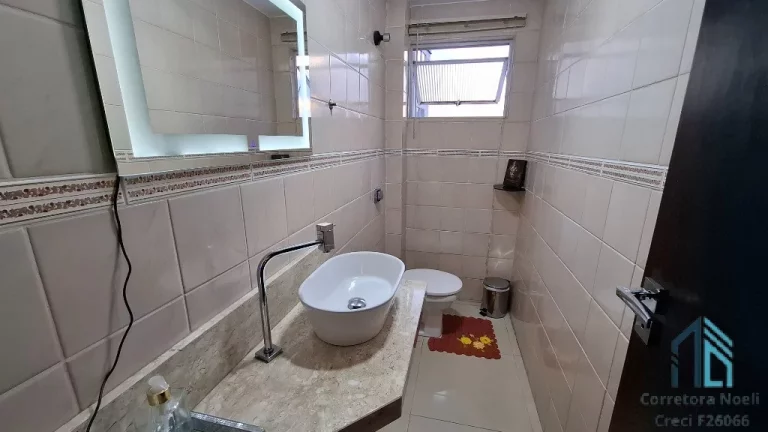Imagem Triplex com piscina padrão, em região privilegiada, 900mtrs parque BACACHERI em Curitiba PR