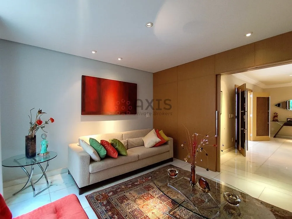 Imagem Casa Alto Padrão - 4 suítes - Mangabeiras - Abaixo do Valor