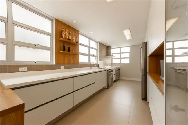 Imagem Apartamento 3 suítes 198m² Itaim Bibi São Paulo Rua Urimonduba