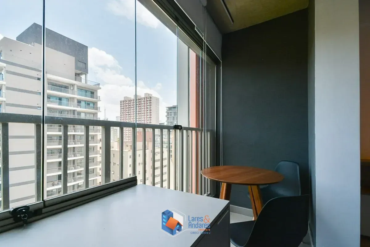 Foto do imóvel Studio para venda em Cerqueira César com 1 quarto, sendo 1 suíte, 24m² em Rua Melo Alves