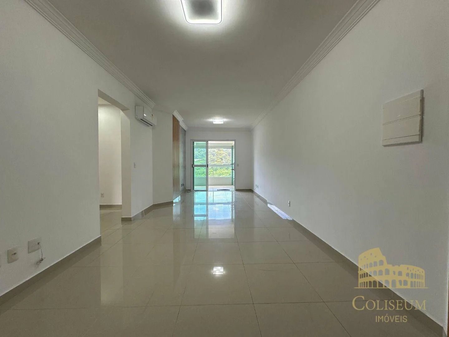 Imagem Apartamento com 3 dormitórios à venda, 123 m² por R$ 990.000,00 - Canto do Forte - Praia Grande/SP