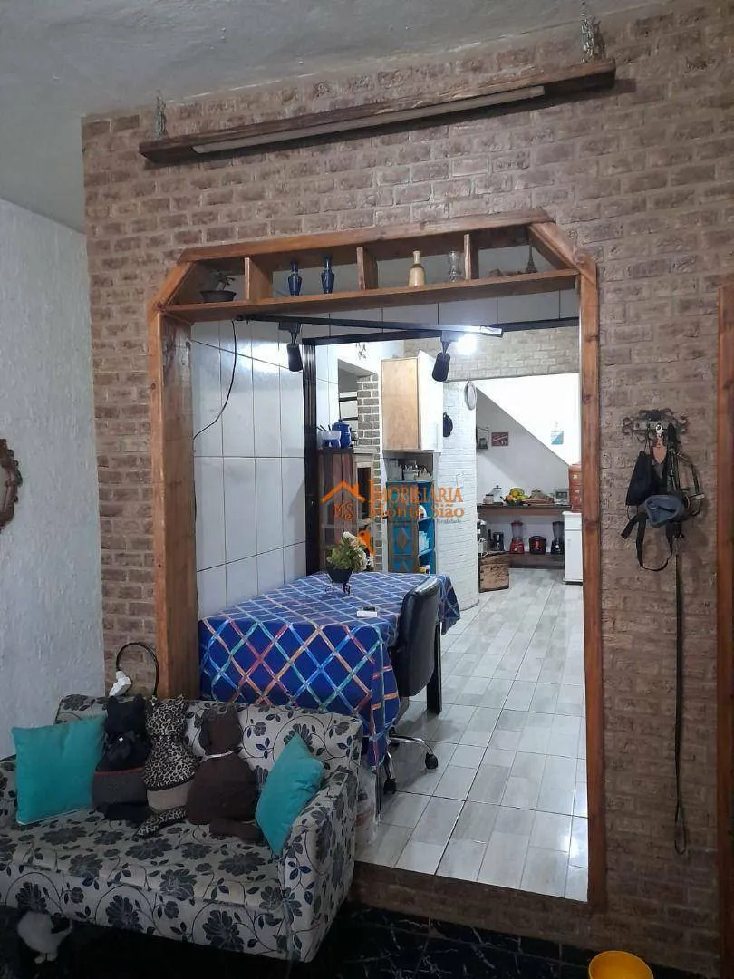 Imagem Sobrado com 3 dormitórios à venda, 189 m² por R$ 350.000,00 - Vila Bremen - Guarulhos/SP
