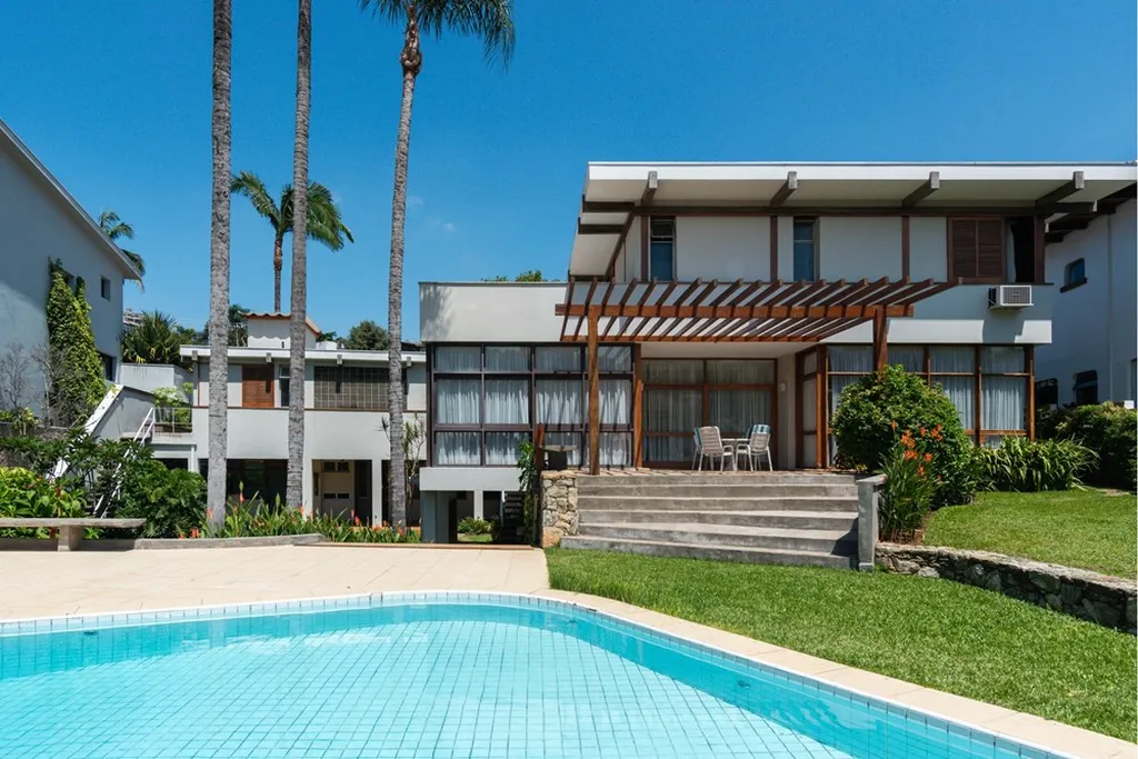 Foto do imóvel Casa à venda em São Paulo, Pacaembu, com 3 quartos, 590m2