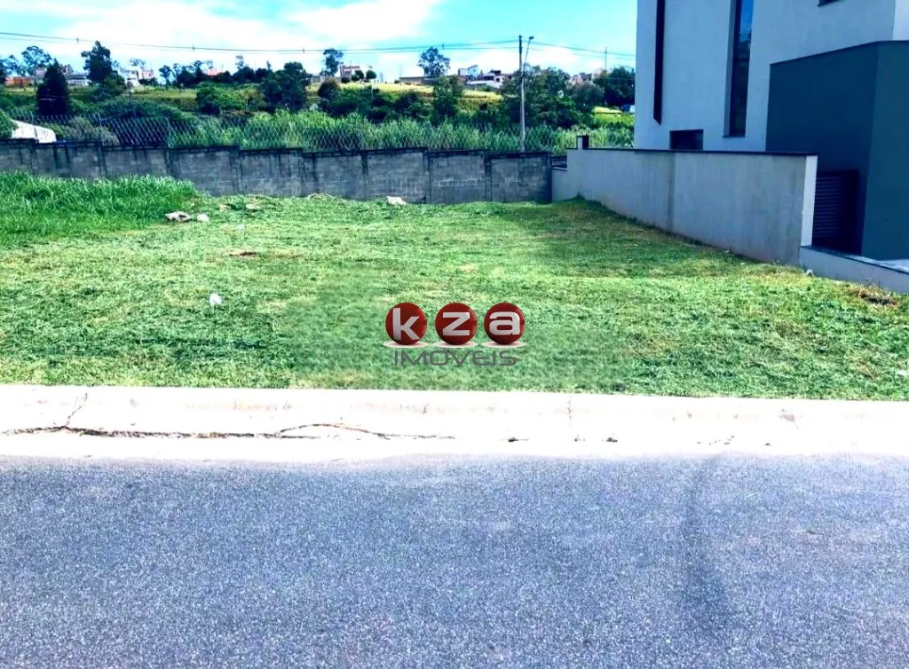 Foto do imóvel Terreno em Condomínio à Venda em Valinhos-SP, Residencial Mont' Alcino - 300,00m² de Área