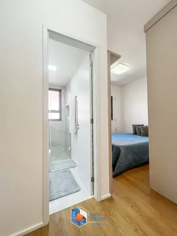 Imagem Apartamento para venda em Moema com 2 quartos, sendo 2 suítes, 74m²