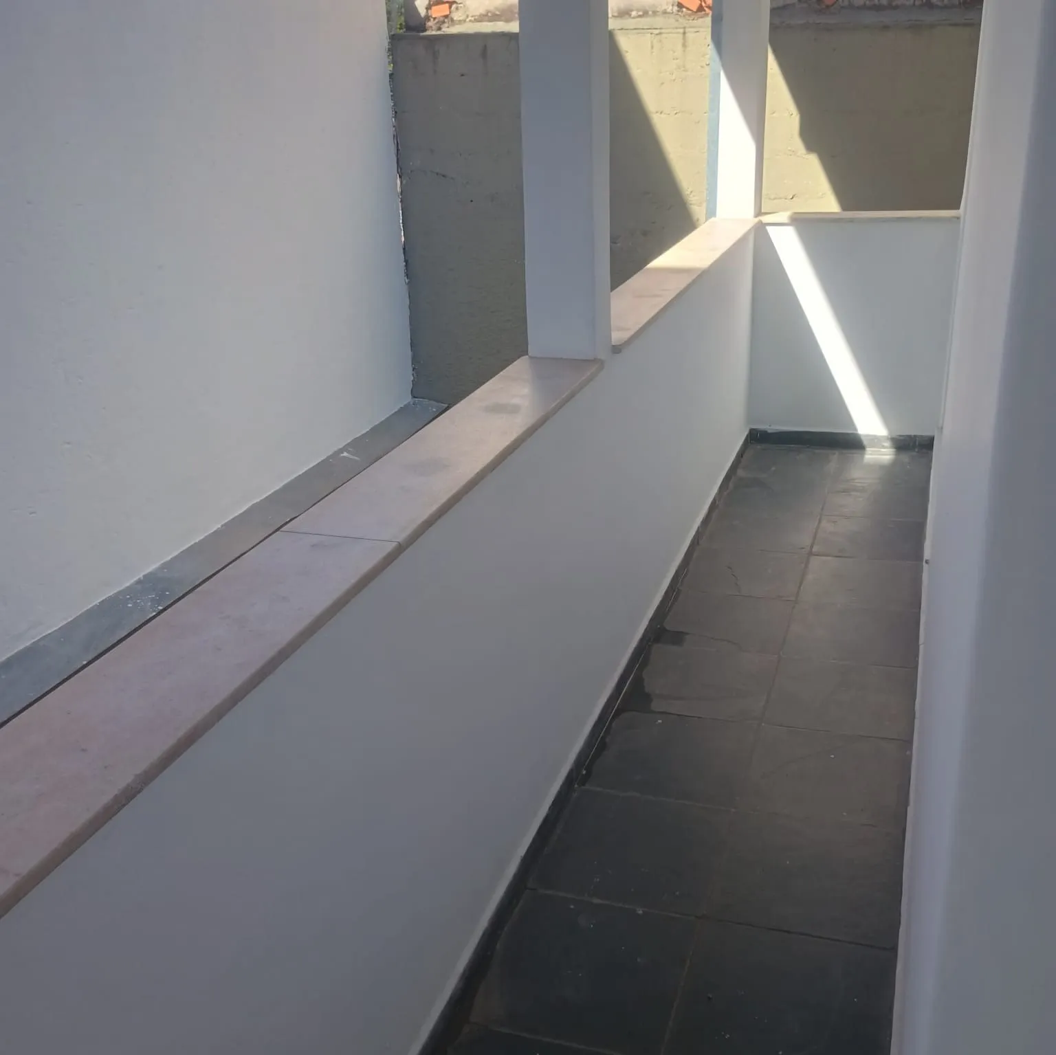 Imagem Campolim | Casa térrea | 340 m² construídos | Terreno de 360 m² | 3 dormitórios, 1 suíte | Escritório | Closet | 3 vagas | Residencial ou Comercial