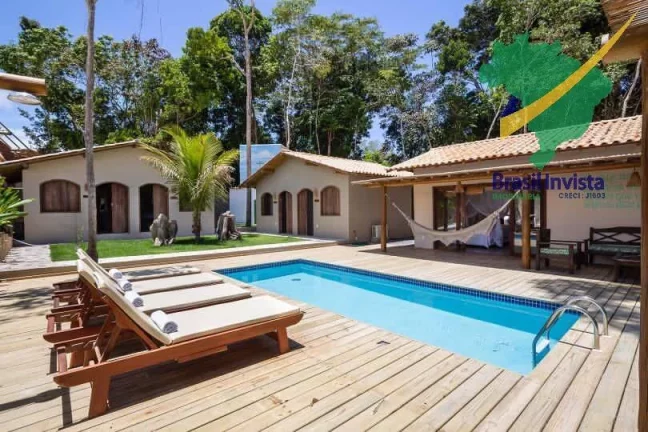 CASA MOBILIADA NO CONDOMÍNIO COQUEIRAL TRANCOSO