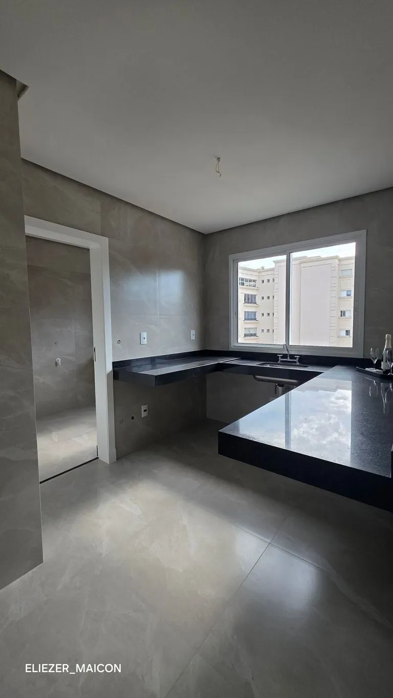 Imagem Apartamento alto padrão à Venda Residencial Ana rosa Centro, Poços de Caldas MG