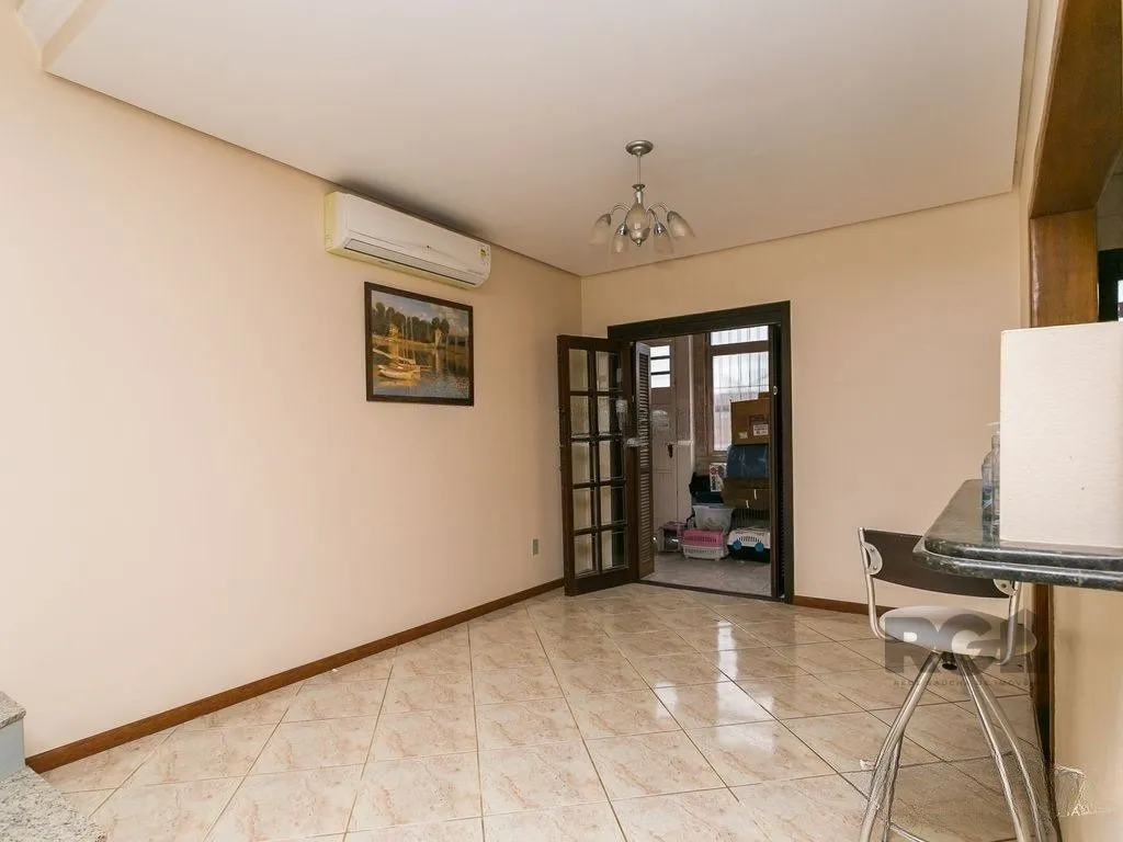 Imagem Casa de 3 dormitórios, no bairro Campo Novo