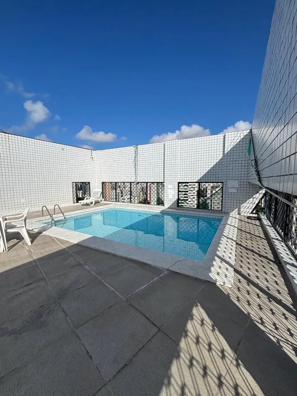Imagem Apartamento com 3 Quartos à Venda, 95 m² em Graças - Recife