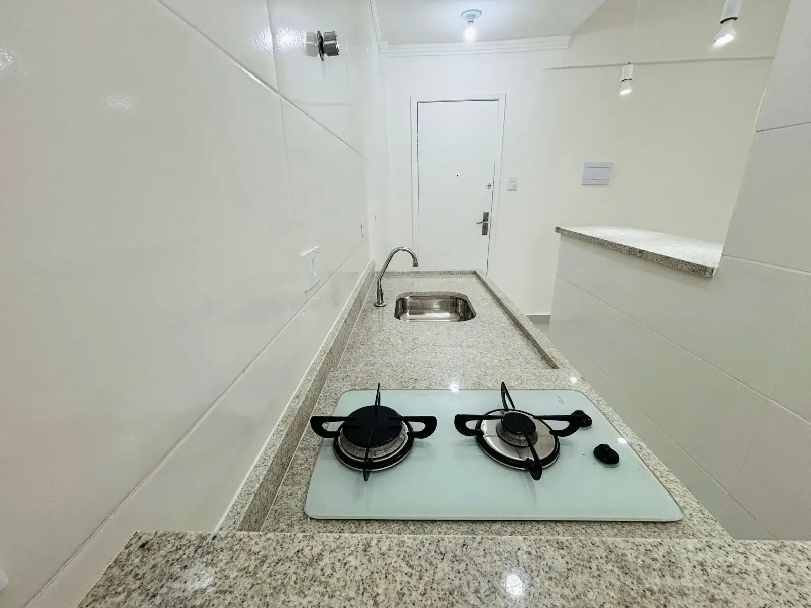 Imagem Apartamento com 1 Quarto à Venda, 30 m² em Embaré - Santos
