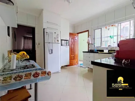 Imagem Casa com 4 Quartos à Venda, 125 m² em Maracanã - Praia Grande