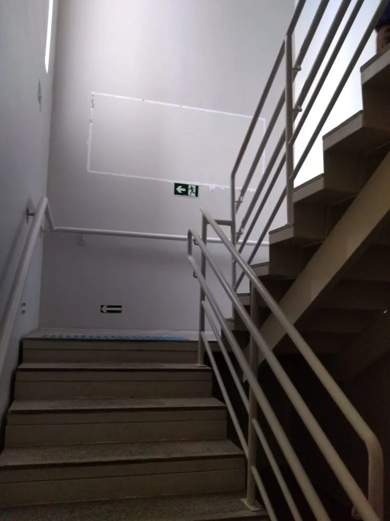 Imagem Comercial à venda 300M², Centro, Pindamonhangaba - SP