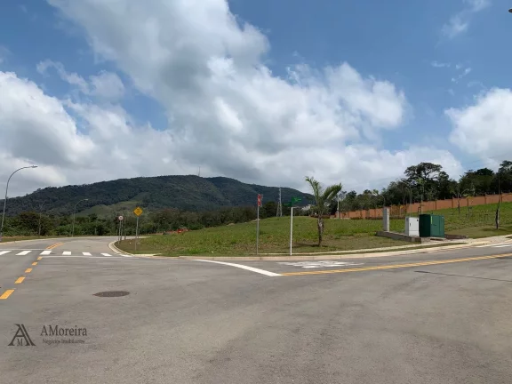 Imagem Terreno em Condomínio à Venda em Jundiaí-SP, ALPHAVILLE II - 707,39m² de Área
