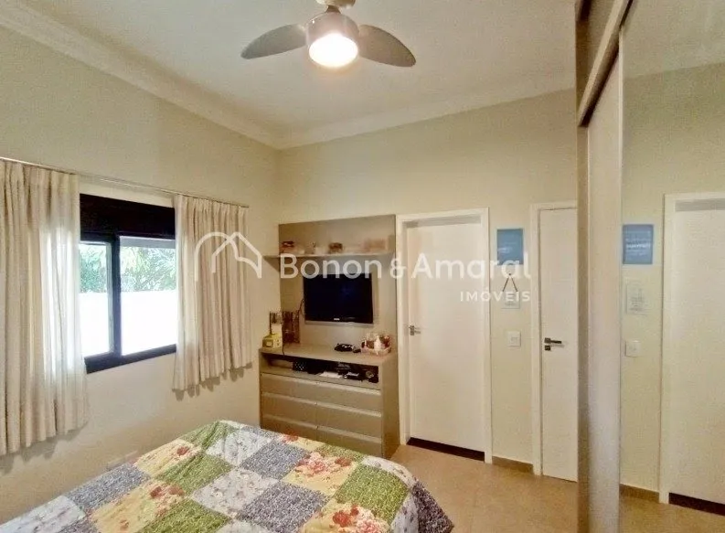Imagem Casa de Campo à Venda - Condomínio Clube de Campo Valinhos/SP
