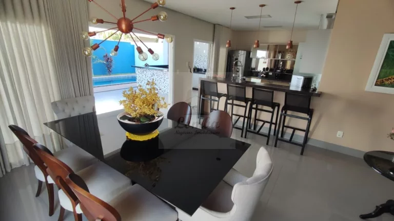 Imagem Casa de luxo em condomínio fechado no Jardim Itália - Cuiabá-MT 4 suítes, 382m², 4 vagas Próximo ao clube Imperdível!