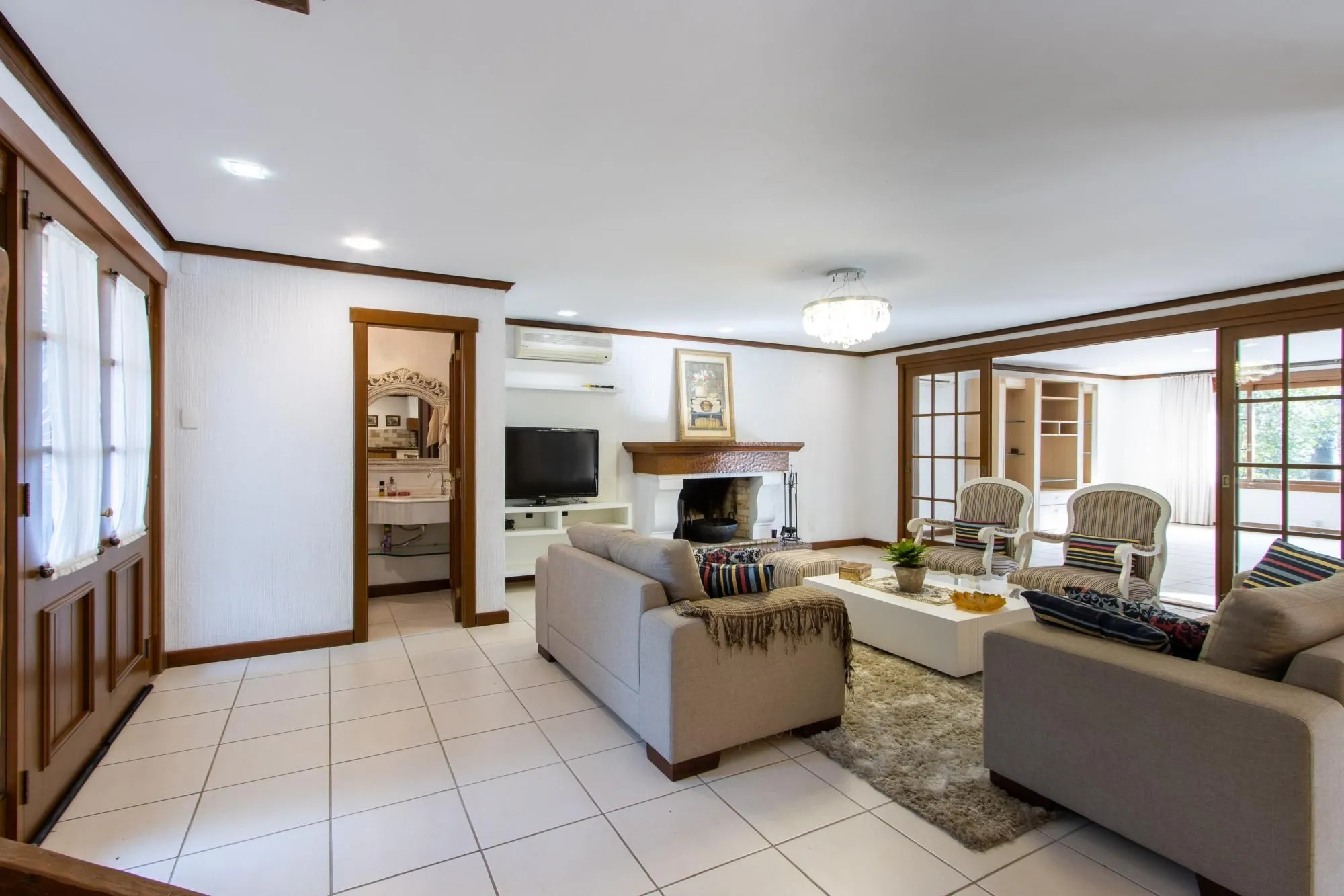 Imagem Casa de Condomínio em Terraville