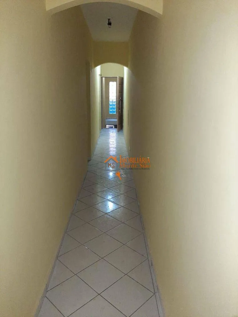 Imagem Sobrado com 5 dormitórios à venda, 125 m² por R$ 477.000,00 - Vila Carmela II - Guarulhos/SP