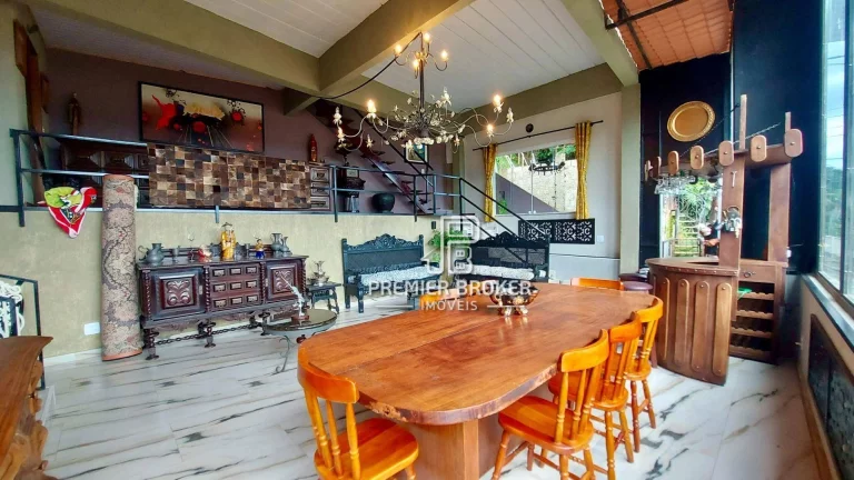 Imagem Casa à venda, 266 m² por R$ 889.000,00 - Parque do Ingá - Teresópolis/RJ