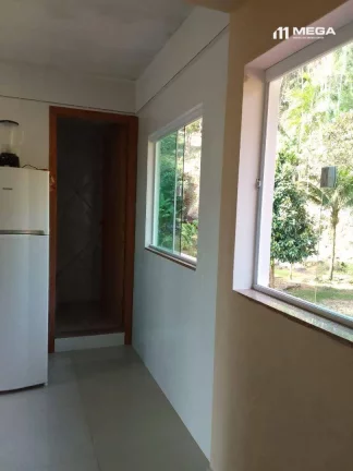 Imagem SÍTIO COM CASA DUPLEX(180M²), ÁREA TOTAL 4 HECTARES (40.000 M²), COM PORTEIRA FECHADA.
