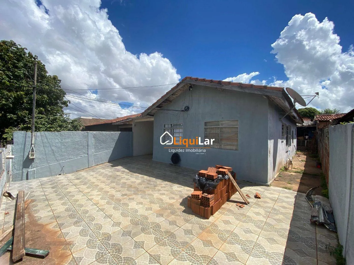 Imagem Oportunidade! Casa Ampla com Suíte + Estrutura nos Fundos no Parque dos Novos Estados