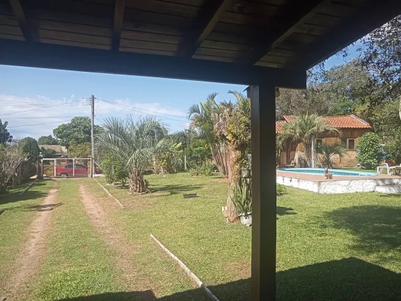 Imagem EXCELENTE!!! Sítio com 1000m², Casa, Salão de festas, Piscina, Águas Claras