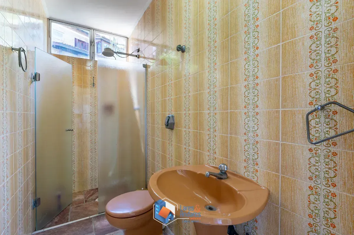 Imagem Casa para venda em Jardim Guedala com 4 quartos, sendo 2 suítes, 483m²