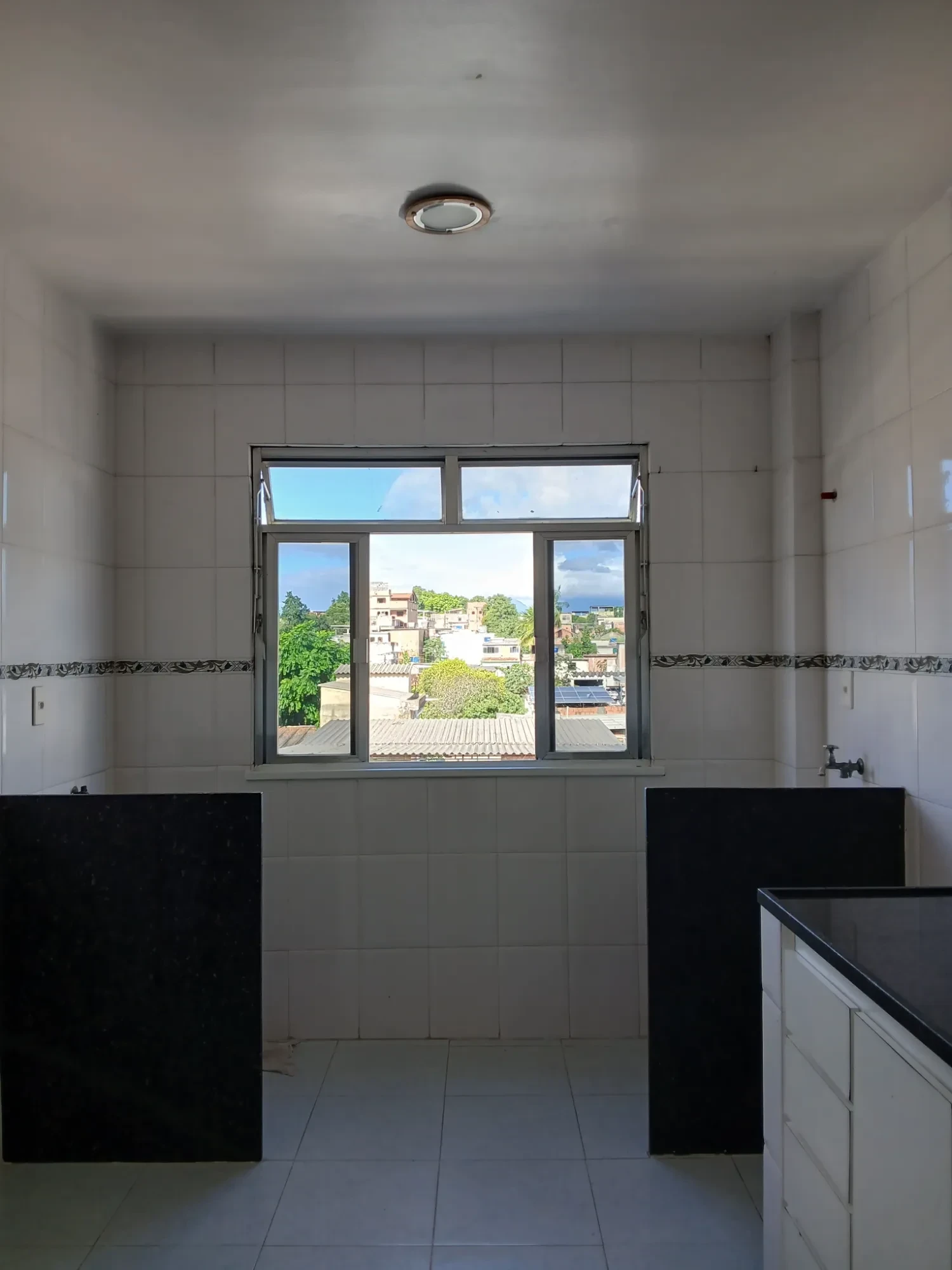Imagem Apartamento com 3 Quartos à Venda, 63 metros em Parque Anchieta - Rio de Janeiro