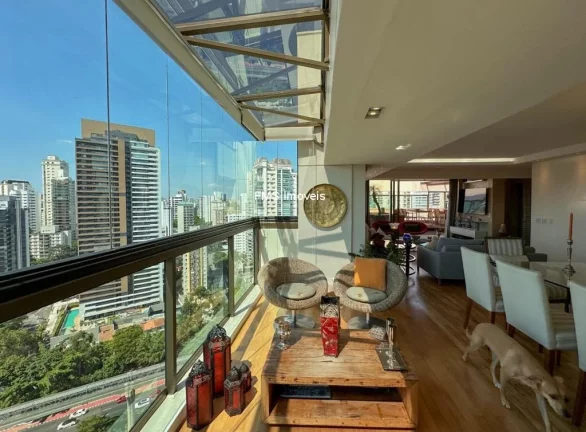 Imagem Imperdível: Apartamento à venda no Brooklin Paulista, São Paulo-SP, 3 quartos, 3 suítes, 3 salas, 4 banheiros, 4 vagas, 240m².