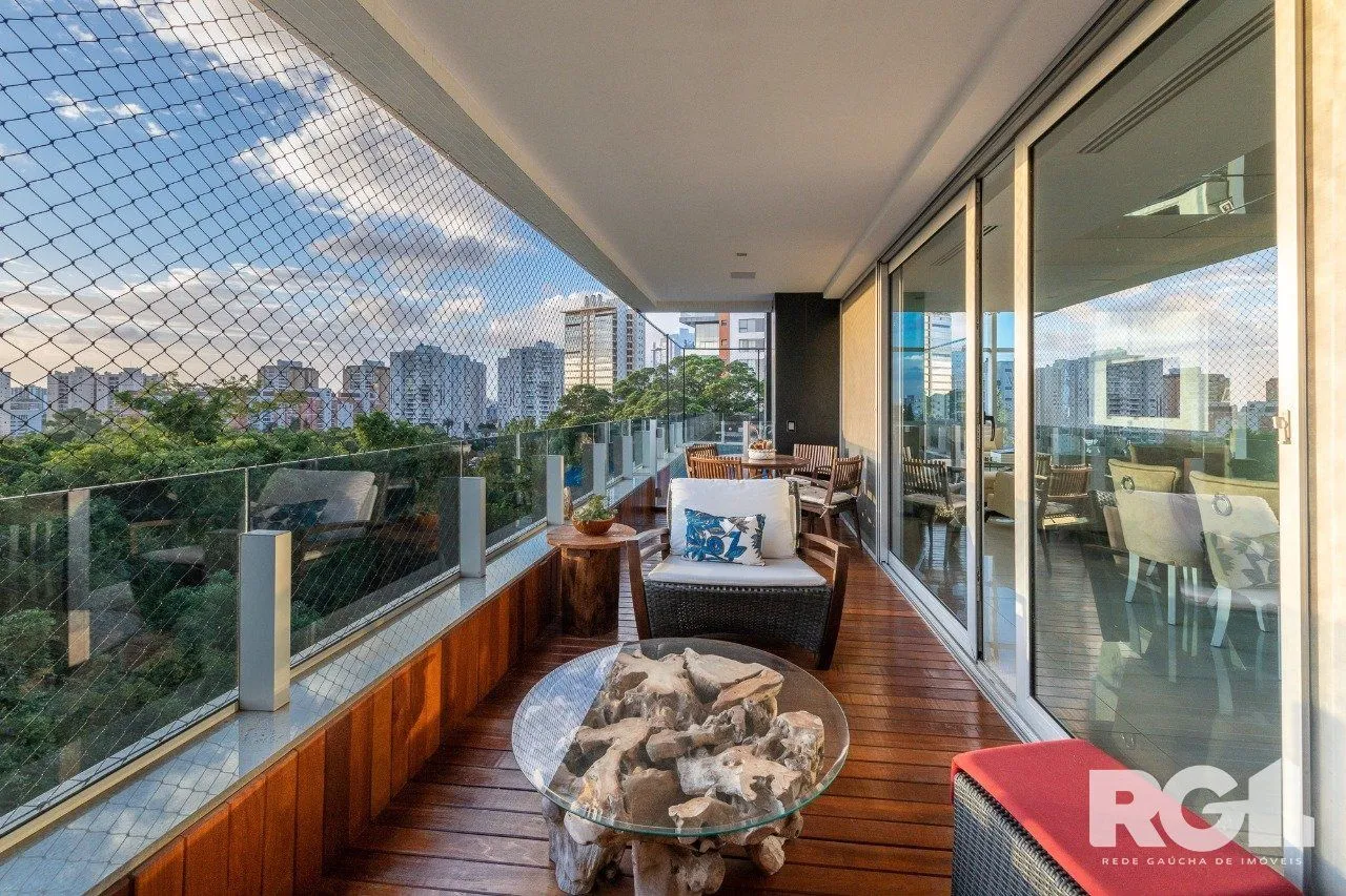 Imagem Luxuoso Apartamento no Mirador