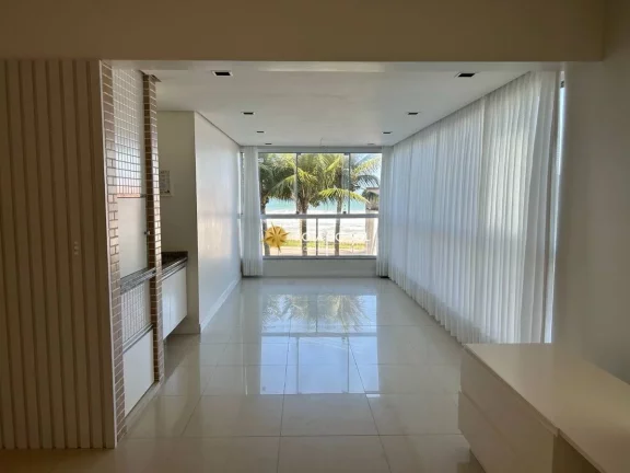 Imagem Residencial Atlantisul Apartamento frente mar 3 suítes Praia Bombas Bombinhas SC
