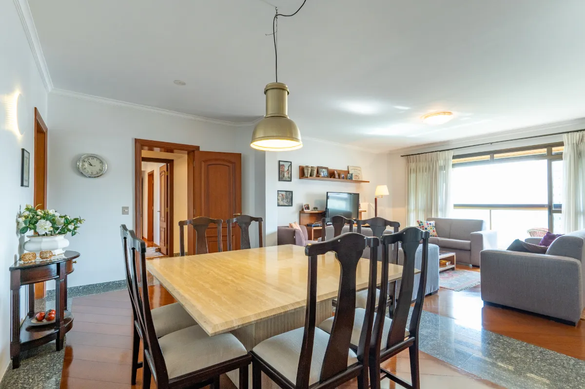 Imagem Apartamento para venda em Vila Bastos com 4 quartos, sendo 2 suítes, 300m2
