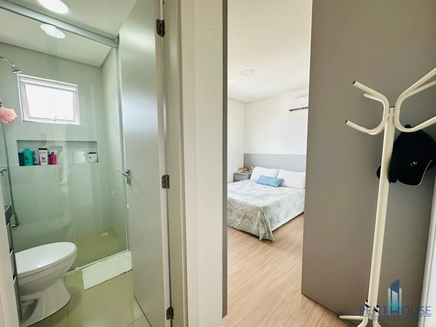 Imagem Apartamento Zona Central para Venda em Camboriú, CENTRO, 2 dormitórios, 1 suíte, 2 banheiros, 2 vagas
