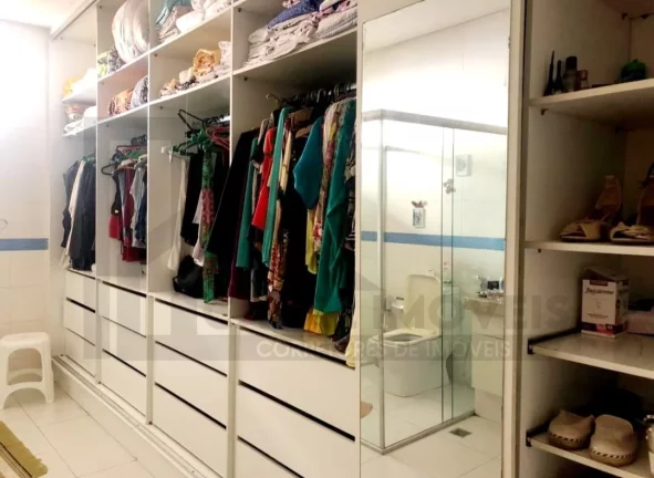 Imagem CASAL IMÓVEIS VENDE CASA TERREA MONTENEGRO BOULEVARD 3 SUÍTES