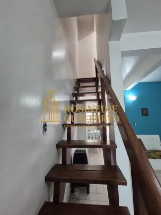 Imagem Sobrado Mobiliado em Condomínio com Vista Permanente para o Mar – Indaiá