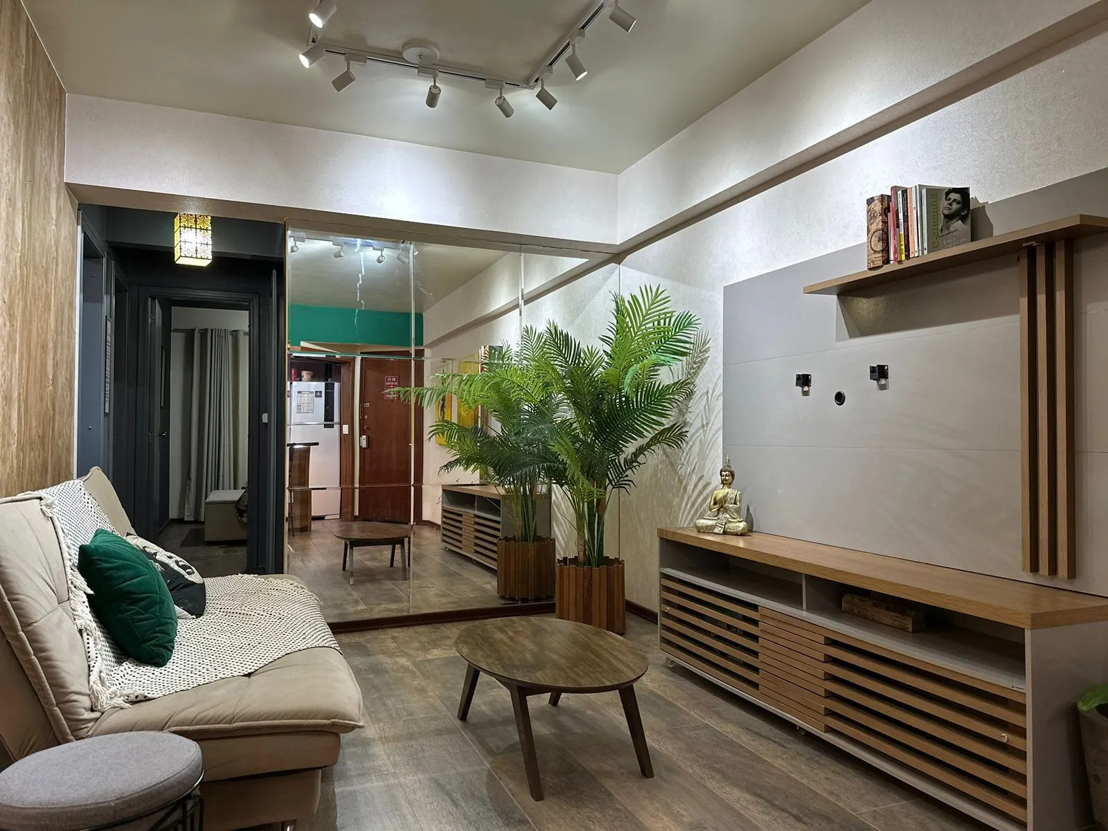 Imagem Apartamento à venda com 158m2 por R$ 1.300.000,00