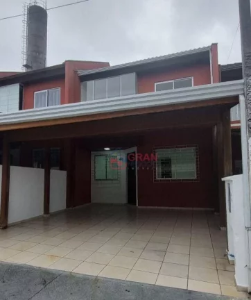Foto do imóvel Sobrado em condomínio no Santa Cândida