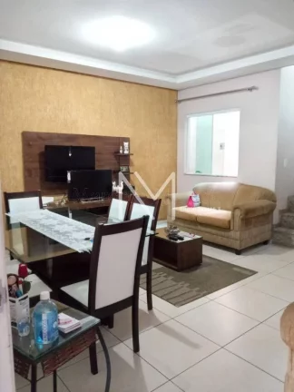 Imagem Casa a Venda 3 Quartos 1 Suíte 180m² Ótima localização - Parque Industrial