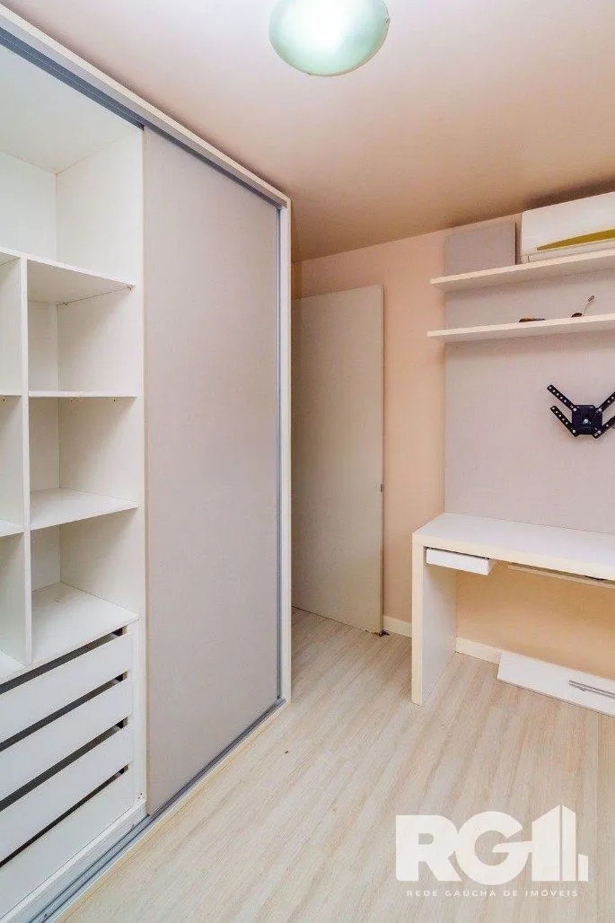 Imagem Casa em condomínio com 3 dormitórios, suíte, espaço gourmet.